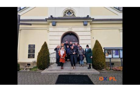 Koncert Scholi „Coram Deo" prowadzoną przez p. Katarzynę Kozinę.  foto MJ/OX.PL